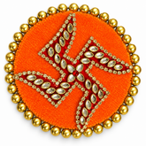 Swastik Decorative Rangoli – White Diamond & Gold Motifs on Round MDF with Gold