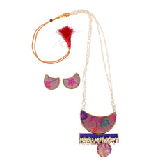 Paithani Crescent Shape Necklace Set