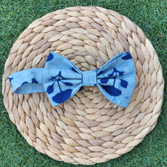 Formal Men's Light Blue Battik Cotton Bow tie