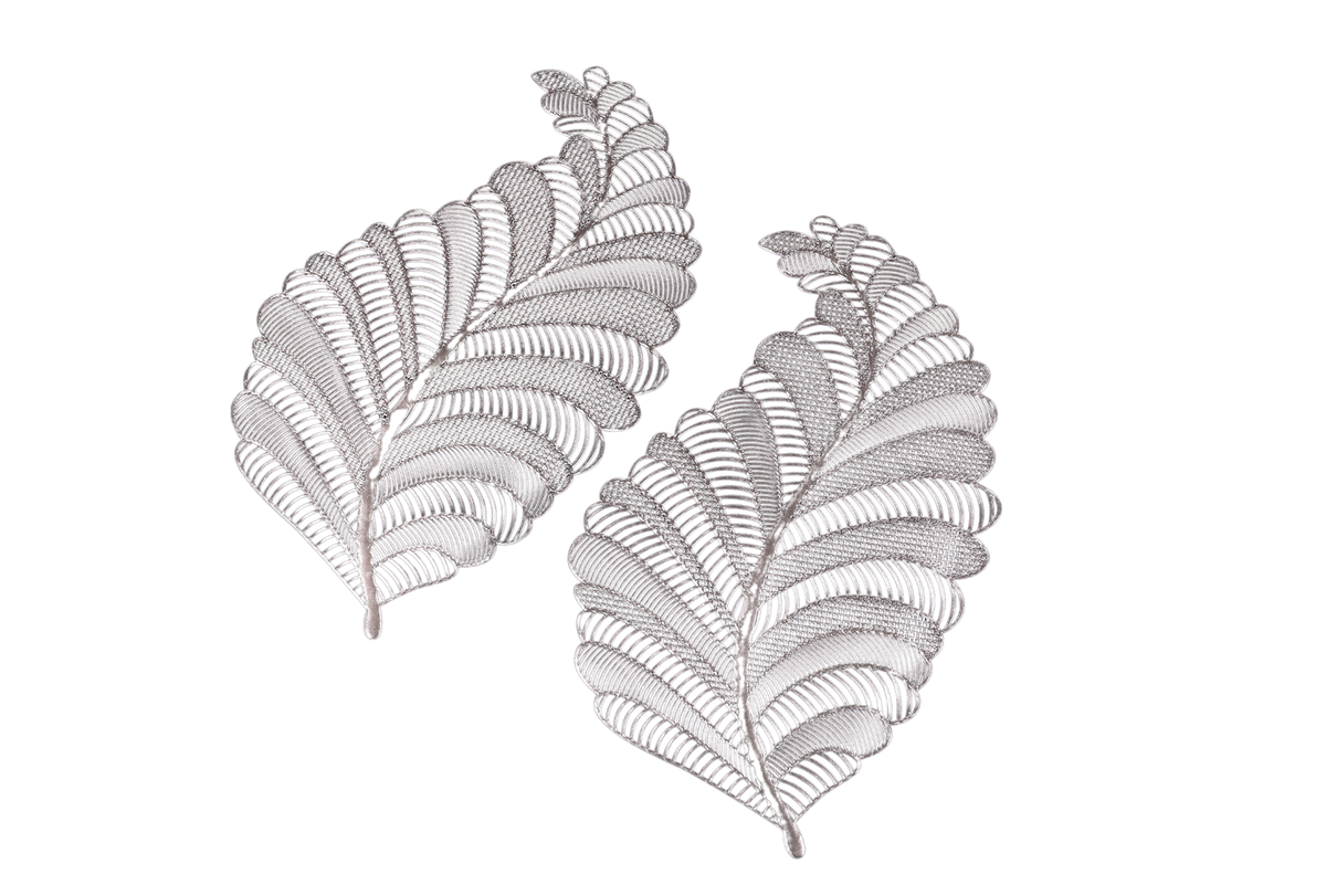 Set of 6 Elegant Lace Leaf Table Mats - Silver