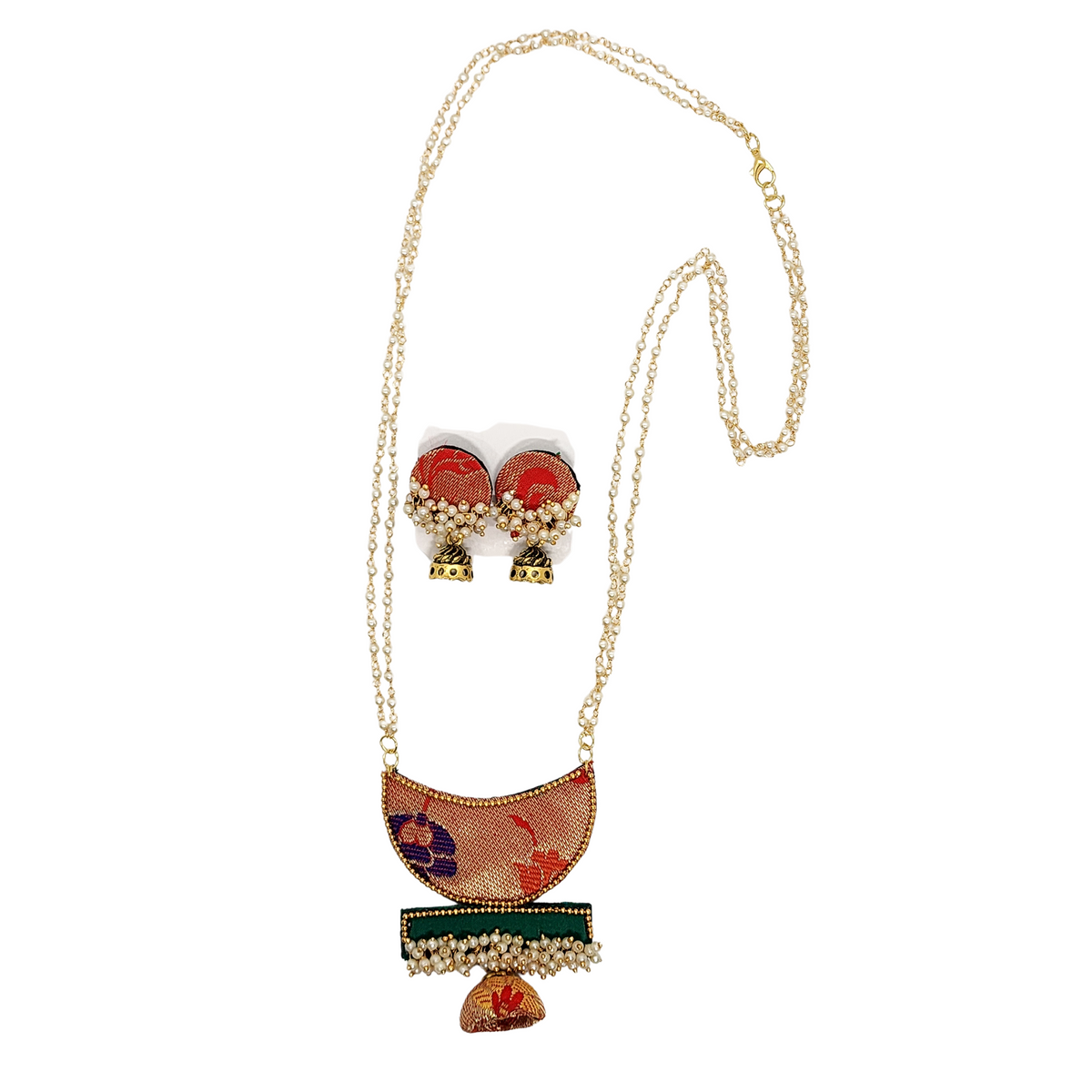 Exquisite Traditional Indian Necklace and Matching Earrings Rounded