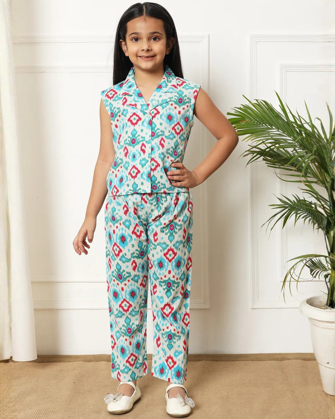 Sleeveless Multicolor Printed Coord Set