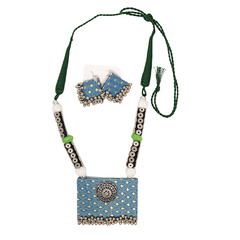 Conventional Necklace and Earring set square