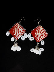 Dangling Red Diamond Shaped Earrings with Shells