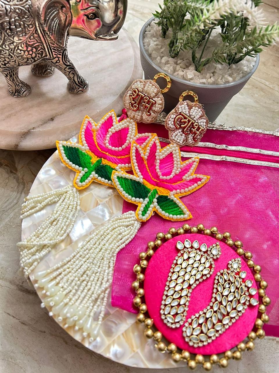 Shubh Labh with Laxmi Charan Set