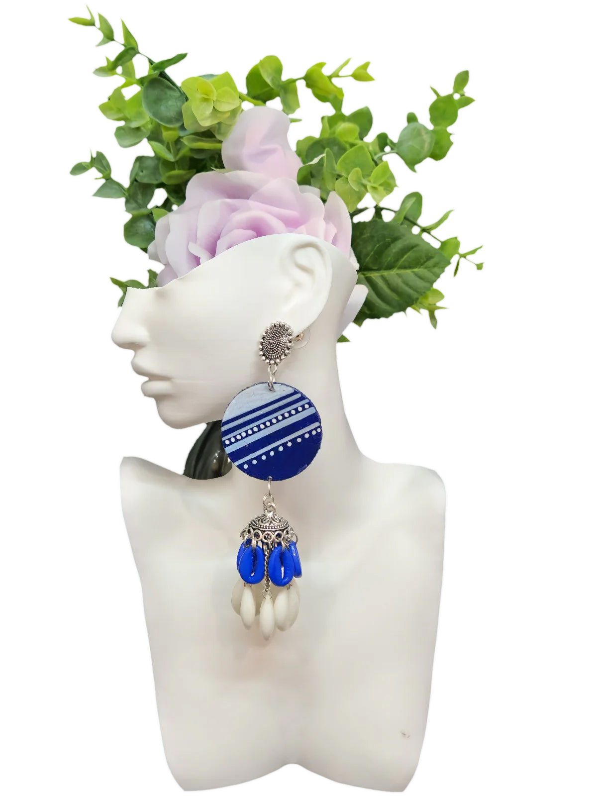 Elegant Blue Round  Earrings with Shells