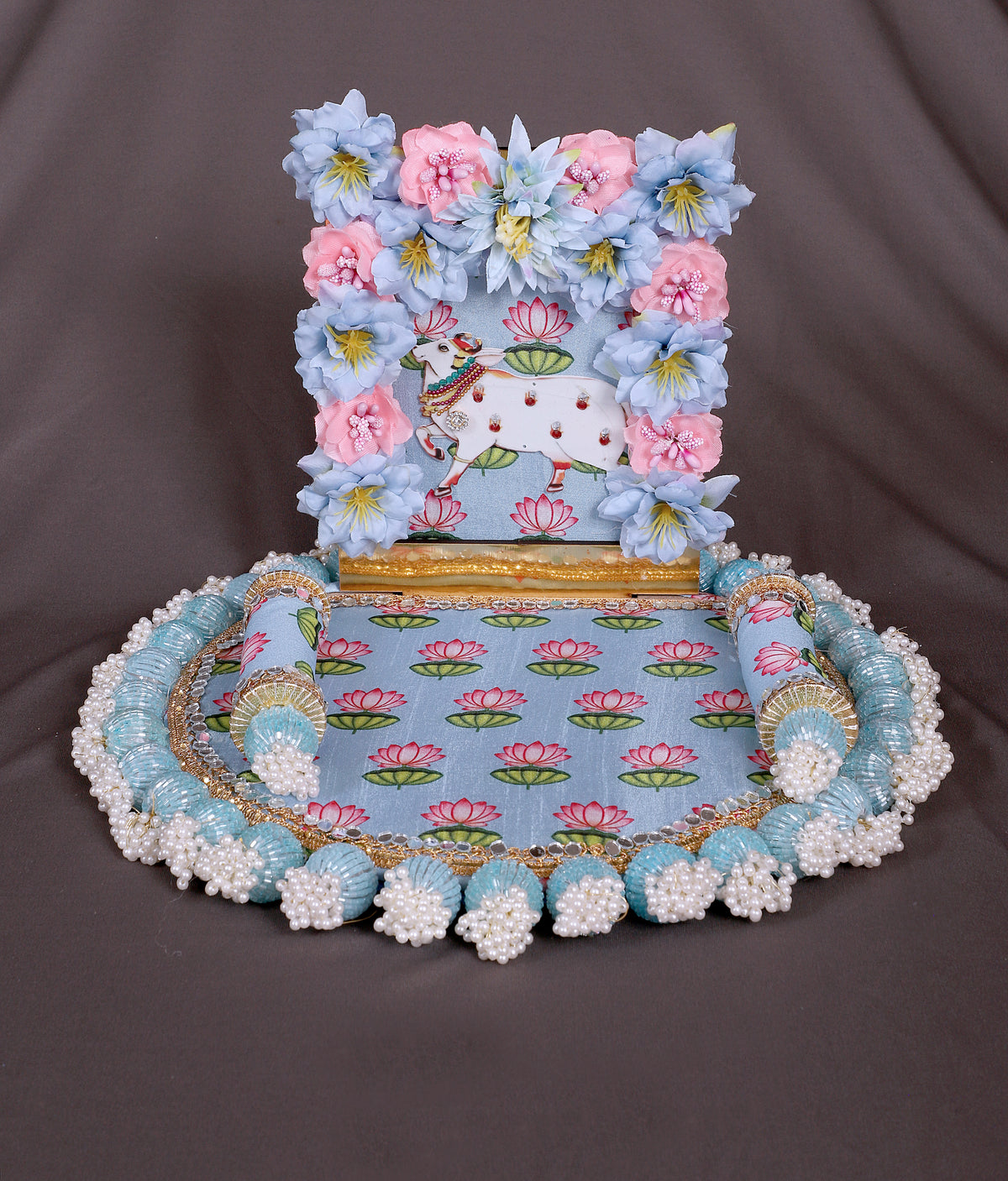 Charming Singhasan Throne Cow