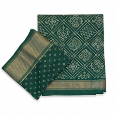 Elegant Green Crepe Chiffon Bandhani Saree with Silver Border