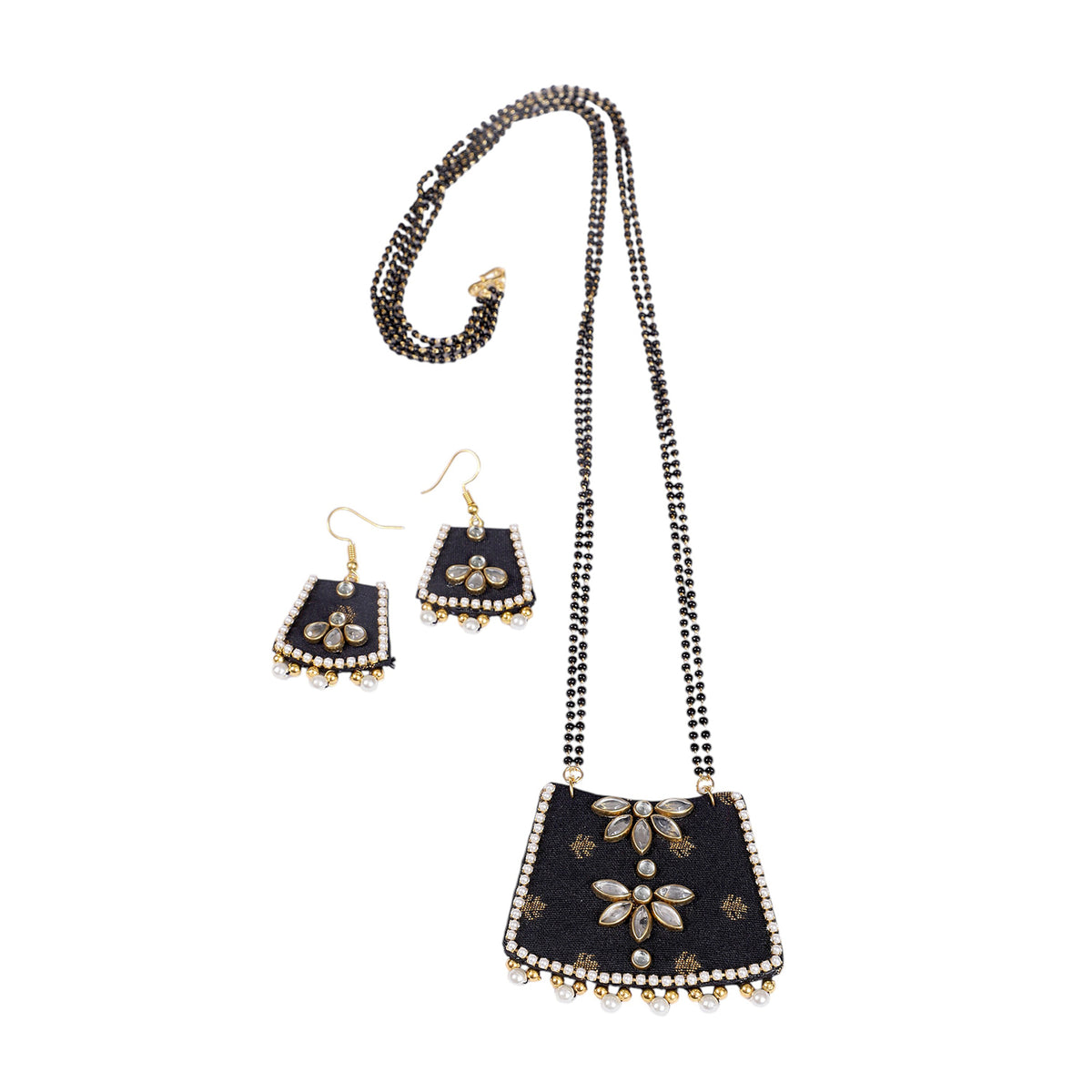Midnight Pearl Bloom Paithani Mangalsutra Set