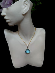 Fashionable Blue Topaz Necklace with Pendant