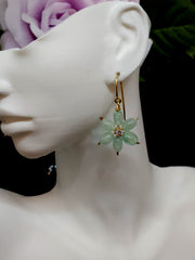 Elegant Aventurine Flower Light Green Earring