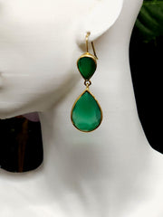 Beautiful Onyx Earring in Gold Plating