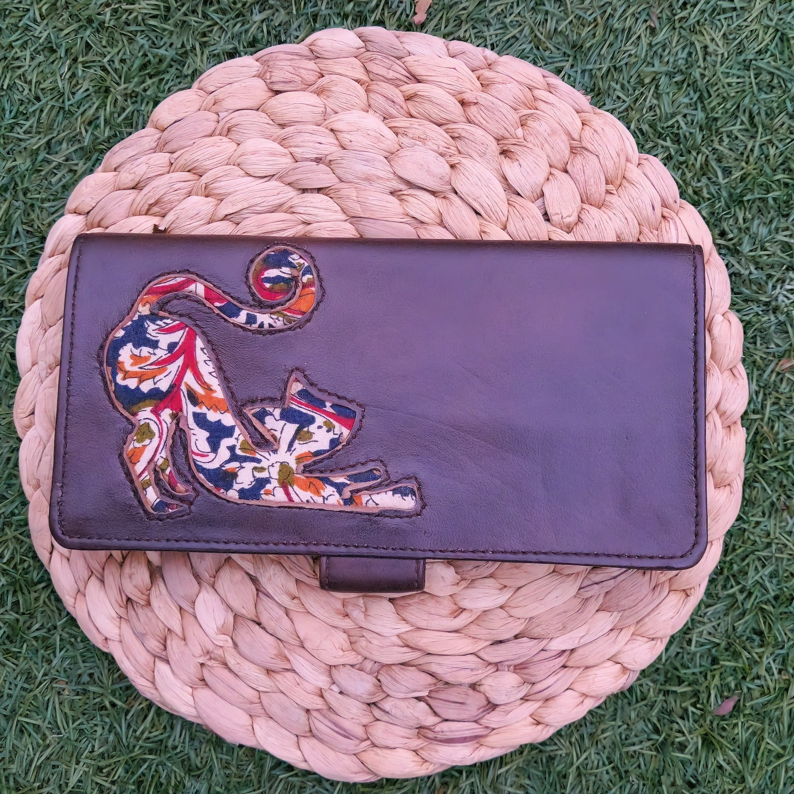 Elegant Long Women's Leather Wallet