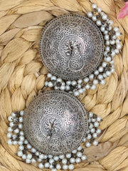 Silver Circular Pendant Necklace